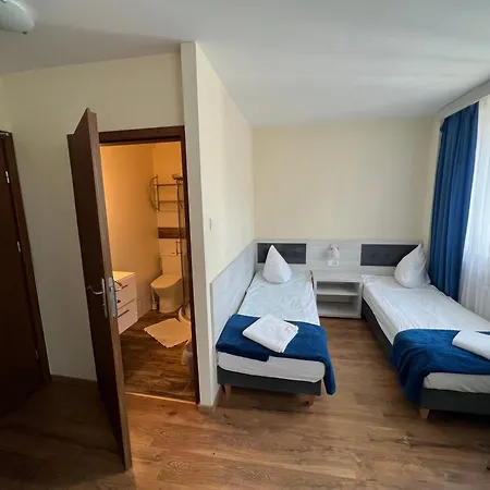 Koral Resort *